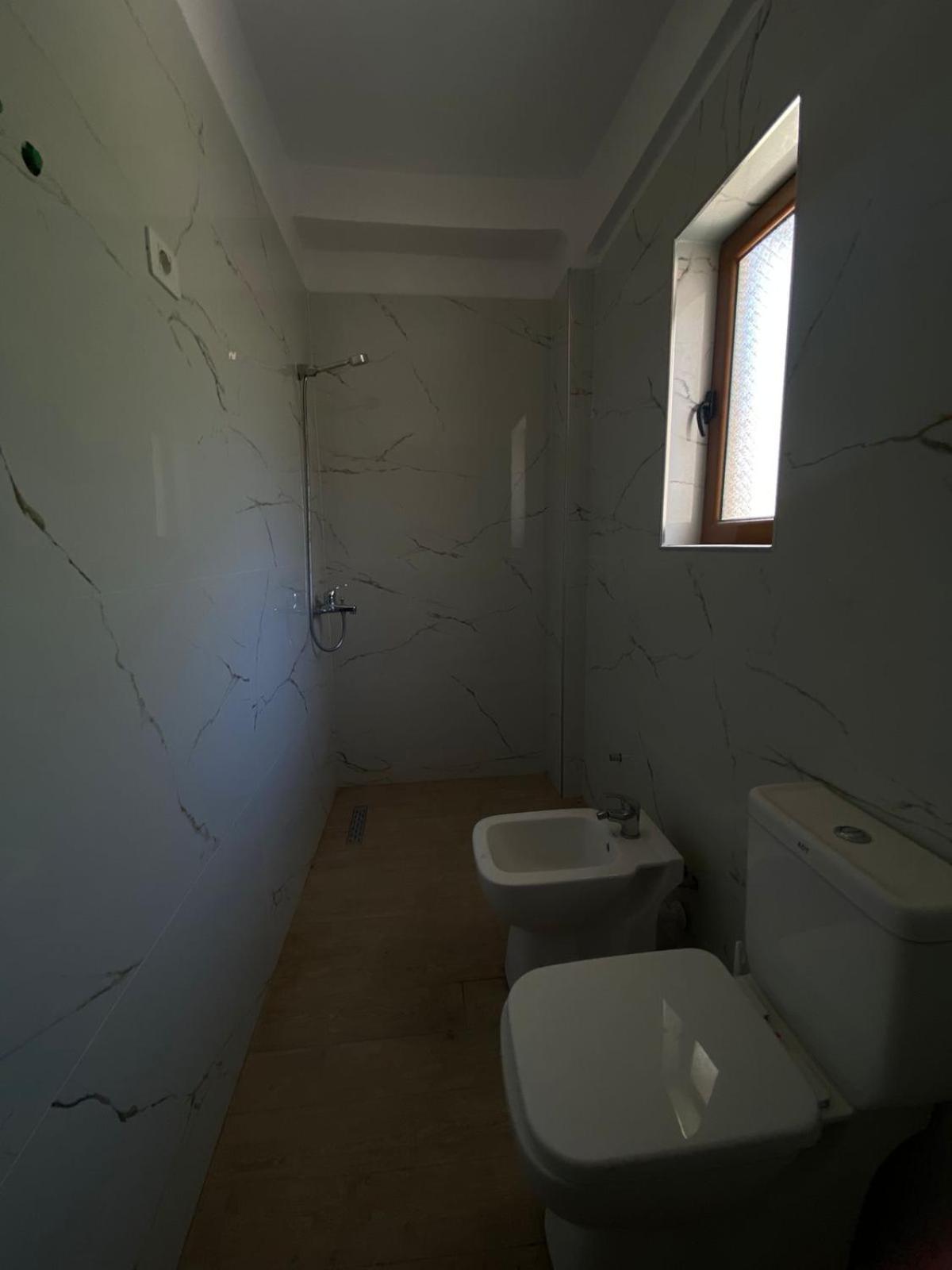 Apartamento Jon Vlorë Habitación foto